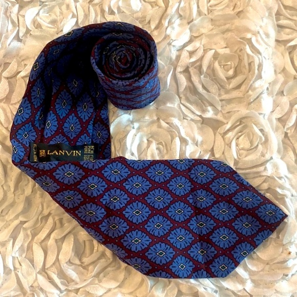 New Lanvin mens silk tie
